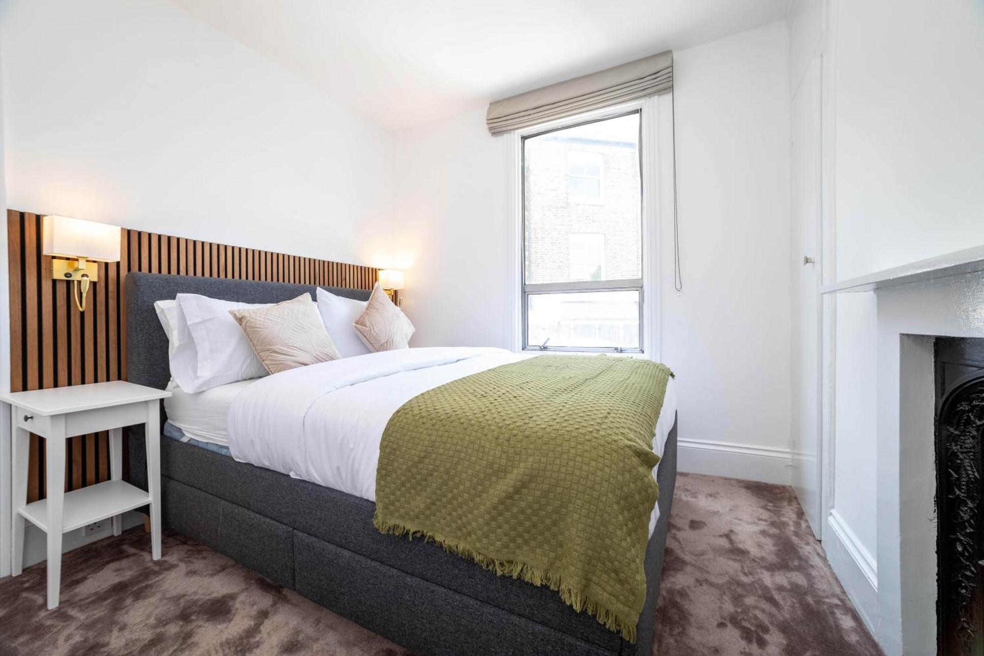 3 Bedroom House In Notting Hill Apartment *