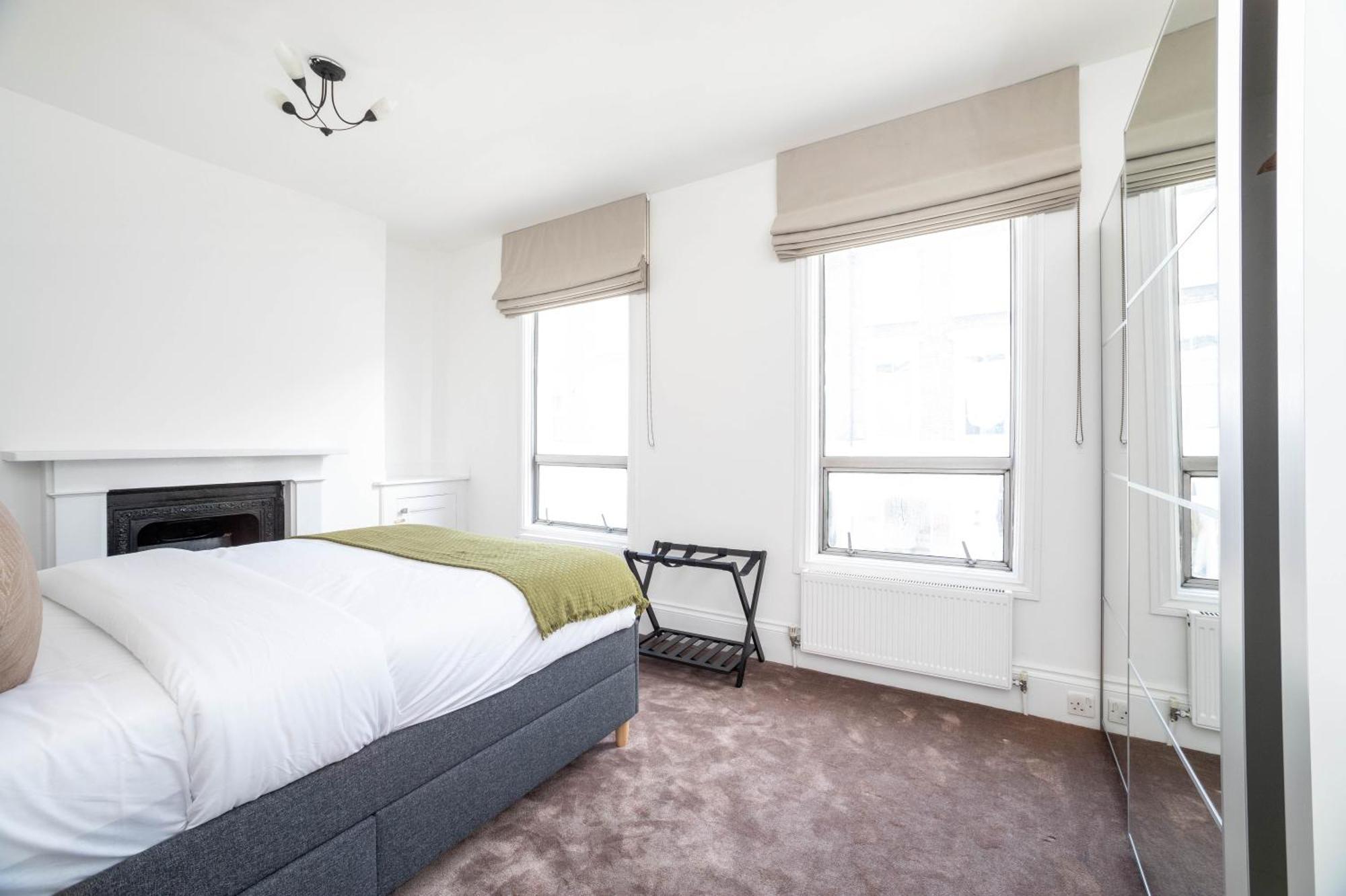Appartamento 3 Bedroom House In Notting Hill Londra